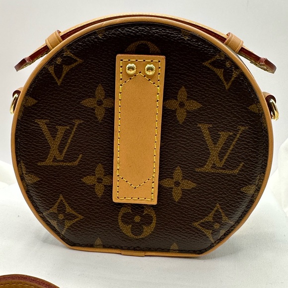 Louis Vuitton Boite chapeau small bag with strap - Picture 11 of 12